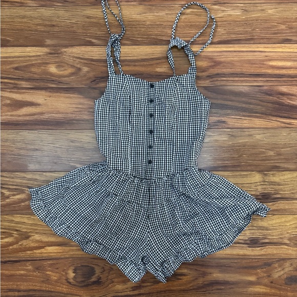Moa Moa Dresses & Skirts - Gingham Romper size XS